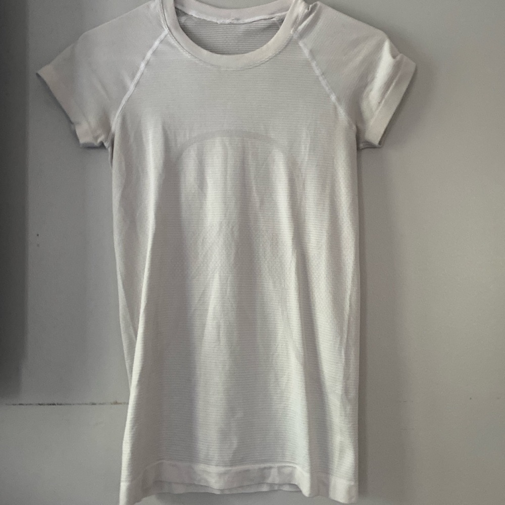 White swiftly tech 2.0 size 4